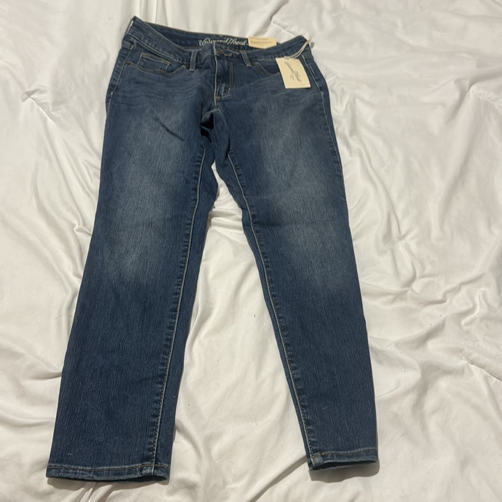 Universal Thread Mid Rise Skinny Jeans - Picture 3 of 7